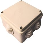 بواط بلاستيك 10×10 مربع